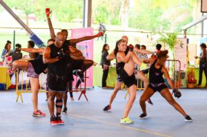K'Zinn Fit Art - Com J'M